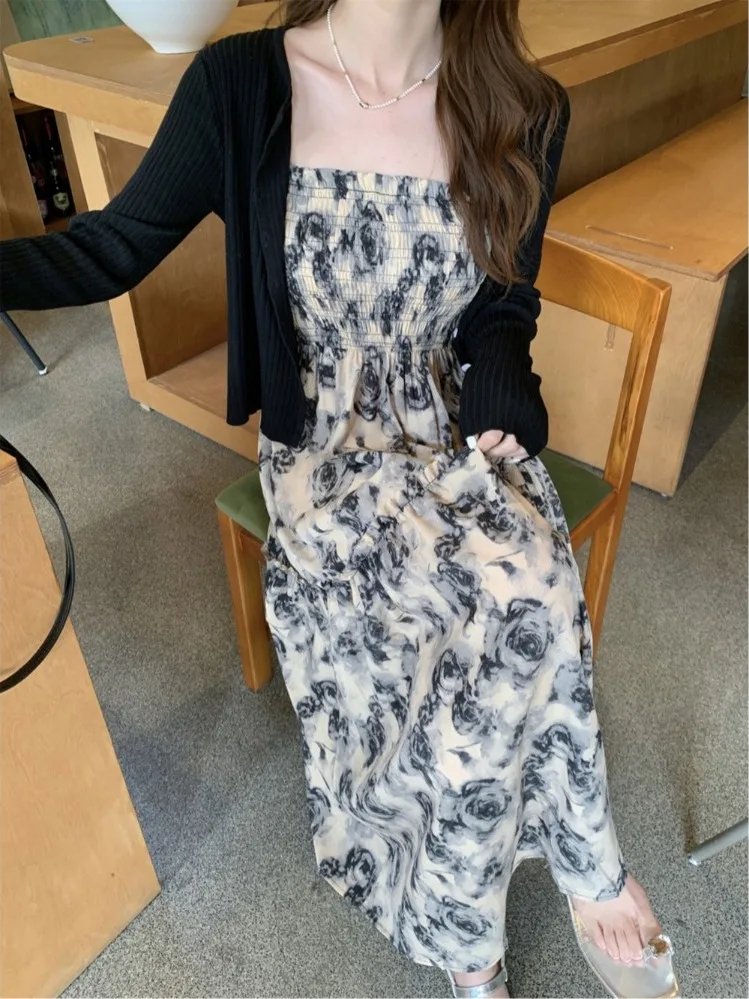 plus Size Knitted Floral Print Set High Waist Casual Summer Dress Top And Bottom Ensemble Korean Style round Neck Short Sleeve
plus Size Knitted Floral Print Set High Waist Casual Summer Dress Top And Bottom Ensemble Korean Style round Neck Short Sleeve