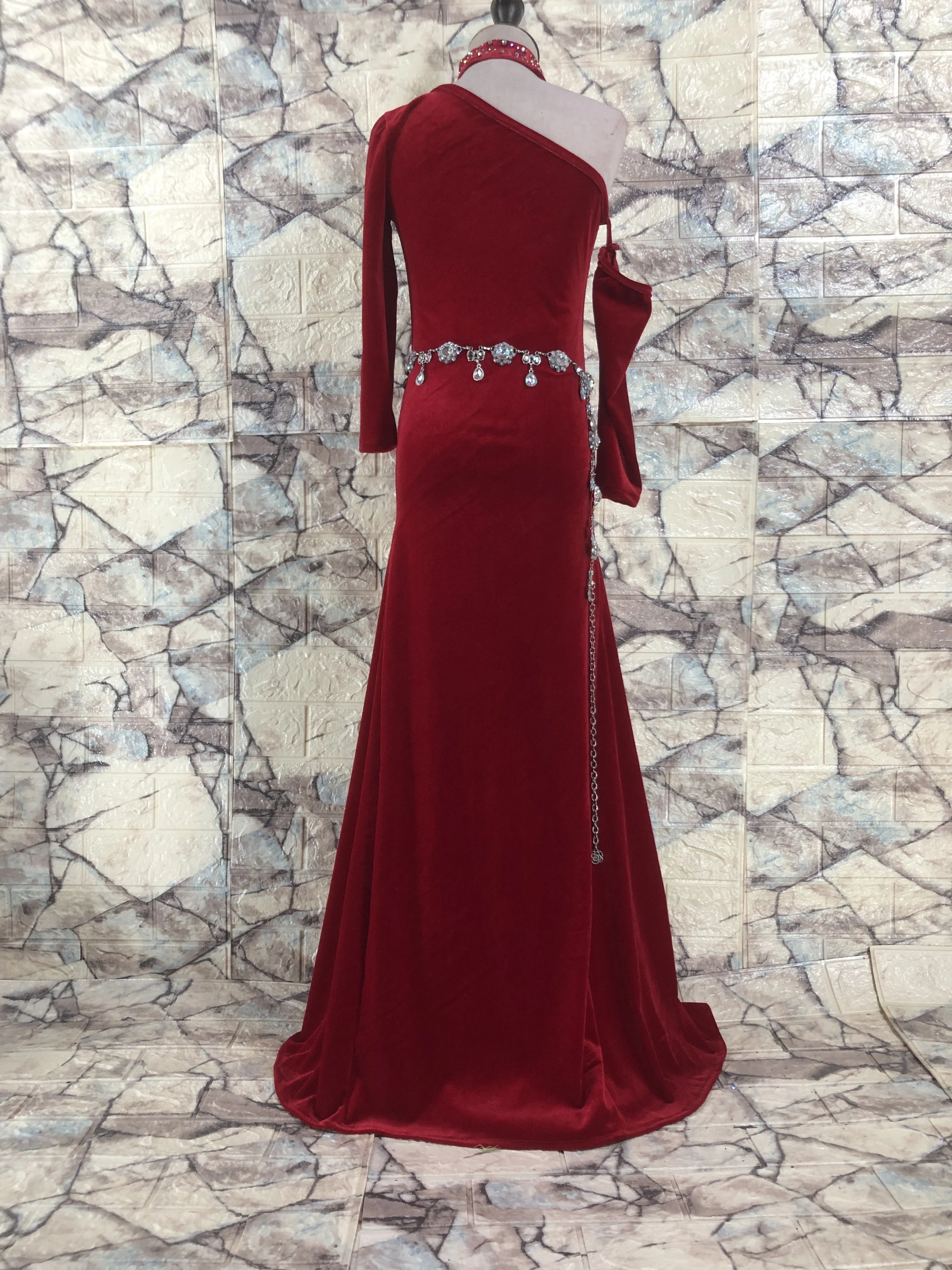 Women Belly Dance Practice Clothes sexy red Dress Oriental Indian Dancing Dress Stage Training Belly Dance Costumes
Women Belly Dance Practice Clothes sexy red Dress Oriental Indian Dancing Dress Stage Training Belly Dance Costumes