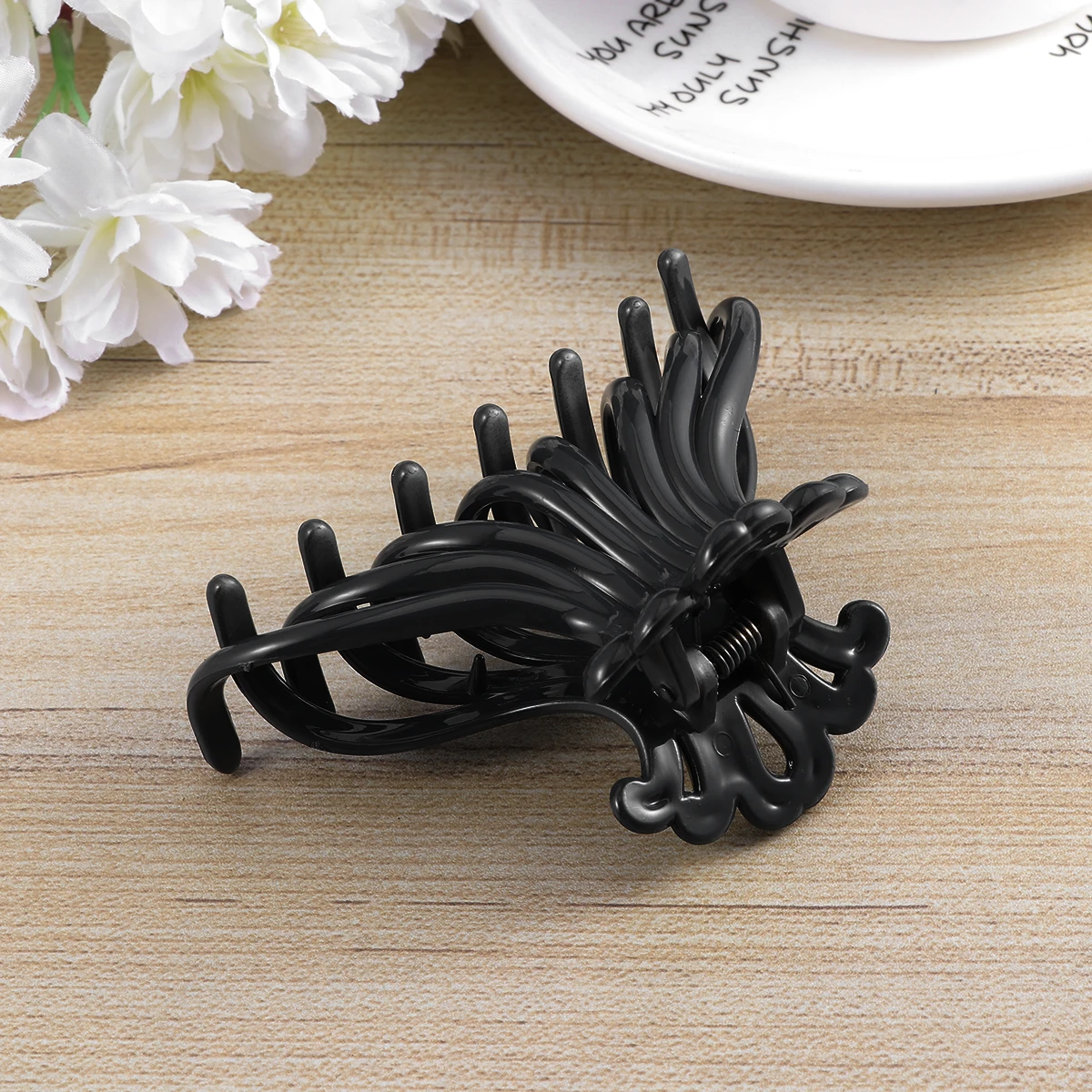 Black Women Jaw Clip Hair Claw Clip Durable Plastic Hair Clamp for Styling Non-Slip Suitable for Daily Wear Shower Engagement
Black Women Jaw Clip Hair Claw Clip Durable Plastic Hair Clamp for Styling Non-Slip Suitable for Daily Wear Shower Engagement