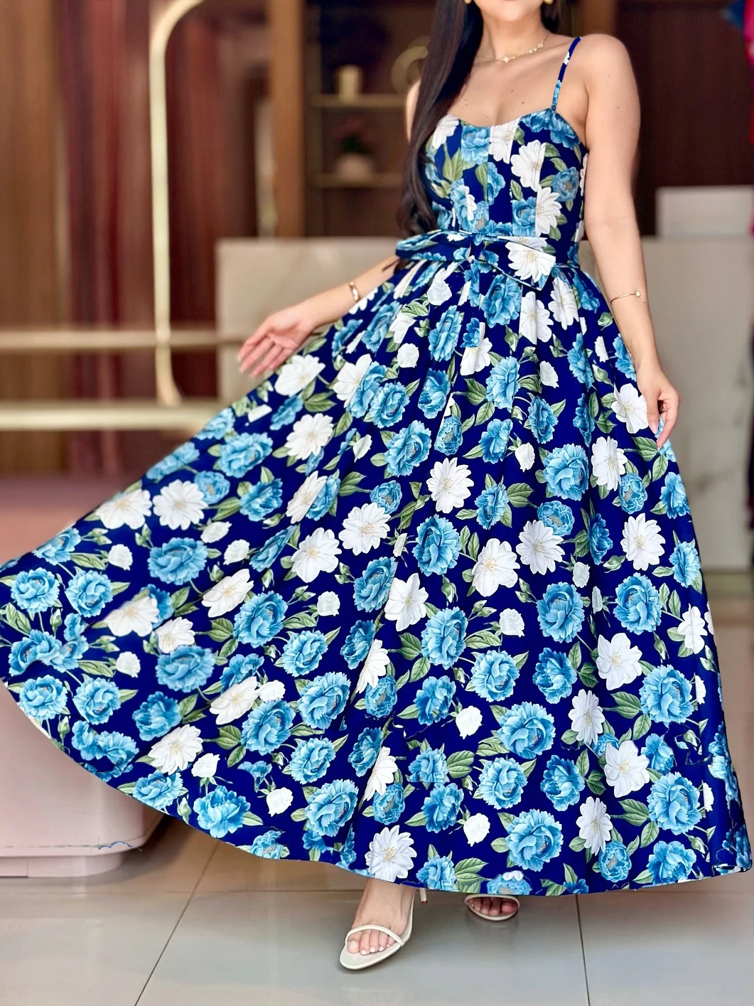 Summer Dresses for Women Tropical Print Sleeveless A-Line Dress - Vacation Style with Adjustable Thin Spaghetti Strap
Summer Dresses for Women Tropical Print Sleeveless A-Line Dress - Vacation Style with Adjustable Thin Spaghetti Strap