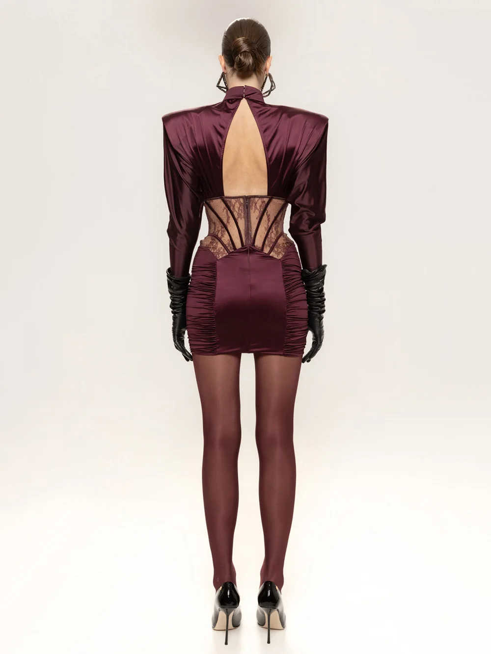 Модное сетчатое мини-платье с круглым вырезом и полой талией, сексуальное красное плиссированное мини-платье с длинными рукавами, вечерние платья
Модное сетчатое мини-платье с круглым вырезом и полой талией, сексуальное красное плиссированное мини-платье с длинными рукавами, вечерние платья