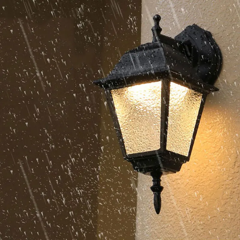 Retro Outdoor Wall Lamp European Foyer Corridor Villa Doorway Light Waterproof Balcony Garden Lighting Fixtures 
Retro Outdoor Wall Lamp European Foyer Corridor Villa Doorway Light Waterproof Balcony Garden Lighting Fixtures