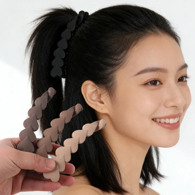 Matte Love Heart Banana Clip High Ponytail Hair Clip Women Girls Vertical Clip Back Head Hair Accessories Simple Styling Tools
Matte Love Heart Banana Clip High Ponytail Hair Clip Women Girls Vertical Clip Back Head Hair Accessories Simple Styling Tools