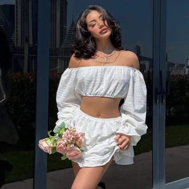 Fashion Sweet Solid 2Pc Outfits Sexy Strapless Long Sleeve Crop Tops & Cake Skirt Set Elegant Cotton High Waist Mini Skirts Suit
Fashion Sweet Solid 2Pc Outfits Sexy Strapless Long Sleeve Crop Tops & Cake Skirt Set Elegant Cotton High Waist Mini Skirts Suit