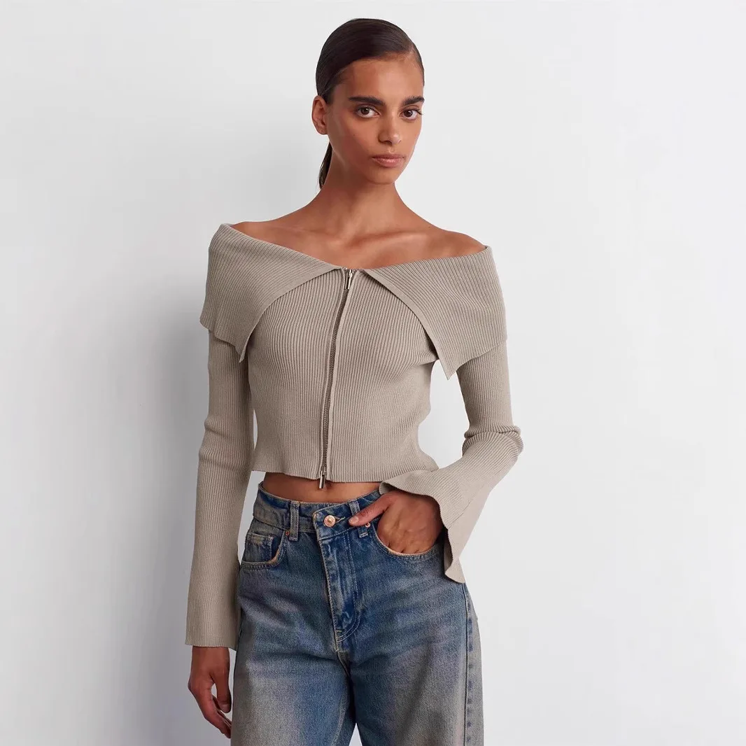 Sexy Off Shoulder Sweaters Women Autumn Slim Fit Double Zipper Knitted Cardigan Y2k E-Girl Long Sleeve Tops
Sexy Off Shoulder Sweaters Women Autumn Slim Fit Double Zipper Knitted Cardigan Y2k E-Girl Long Sleeve Tops