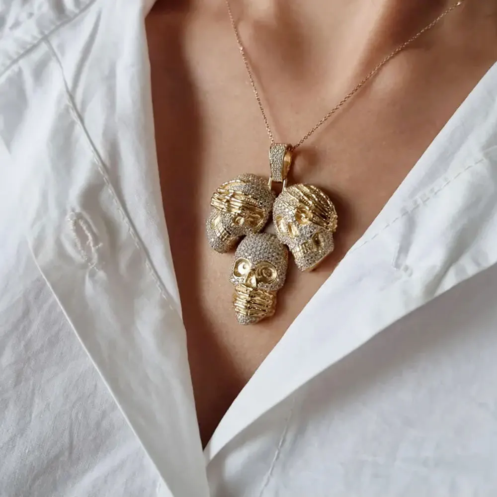 Three wise skulls adorned with jewels, synthetic zircon Gollum head pendant necklace, high-quality jewelry, hip-hop fashion
Three wise skulls adorned with jewels, synthetic zircon Gollum head pendant necklace, high-quality jewelry, hip-hop fashion