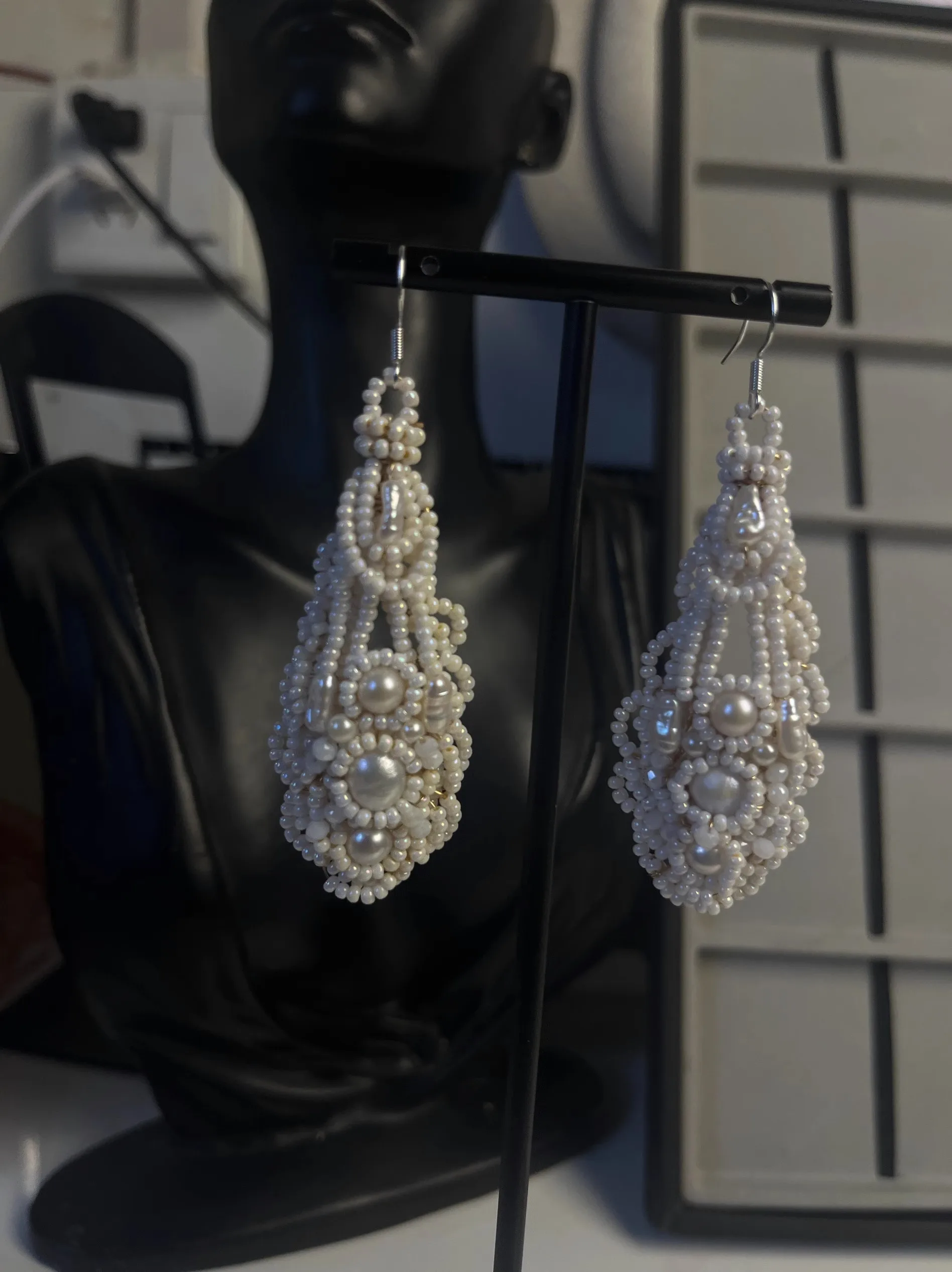 Антикварные серьги с логотипом Y из натурального жемчуга ручной работы, универсальные модные серьги Palace 
Антикварные серьги с логотипом Y из натурального жемчуга ручной работы, универсальные модные серьги Palace