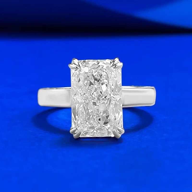 New S925 Silver 8 * 12mm White Diamond Ice Flower High Carbon Diamond Ring, Fashionable and Versatile Wedding Jewelry
New S925 Silver 8 * 12mm White Diamond Ice Flower High Carbon Diamond Ring, Fashionable and Versatile Wedding Jewelry