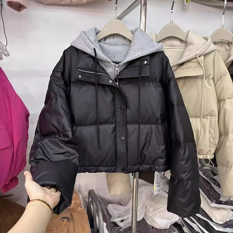 Корейские лоскутные укороченные парки с капюшоном, женские зимние толстые пуховики Y2K, свободная уличная одежда, искусственные теплые пуховые пальто из 2 предметов
Корейские лоскутные укороченные парки с капюшоном, женские зимние толстые пуховики Y2K, свободная уличная одежда, искусственные теплые пуховые пальто из 2 предметов