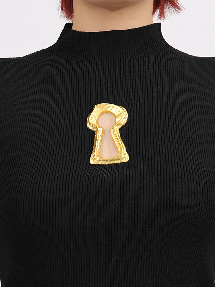 Fashionable Pure Color Long Sleeve Knitted Vest Women's Slim Fit Metal Hollow Decorative Top Comfortable Polyester Fiber
Fashionable Pure Color Long Sleeve Knitted Vest Women's Slim Fit Metal Hollow Decorative Top Comfortable Polyester Fiber