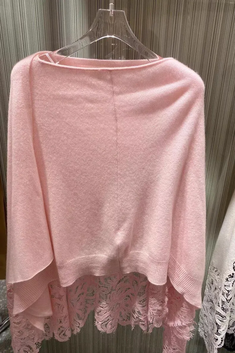 Elegant Ladies Pink Shawl Fashion Slash Neck Embroidered Lace Sweater England Style Versatile Cashmere Cloak Top
Elegant Ladies Pink Shawl Fashion Slash Neck Embroidered Lace Sweater England Style Versatile Cashmere Cloak Top