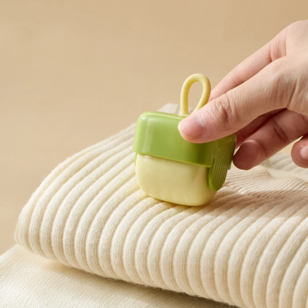 1pc Time-Saver Reusable Washable Lint Roller Portable Roller Clothes Pet Hair Remover Dust Removal Eliminator Brush Hair Sticky
1pc Time-Saver Reusable Washable Lint Roller Portable Roller Clothes Pet Hair Remover Dust Removal Eliminator Brush Hair Sticky