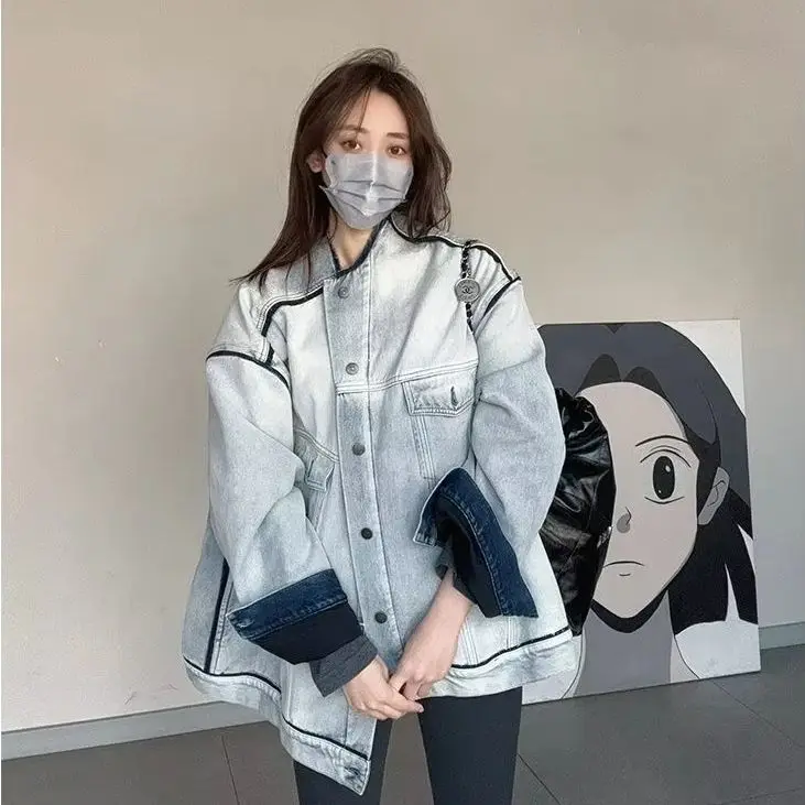 Retro wash jeans coat women's 2024 spring autumn new loose lazy wind color long irregular long-sleeved tops
Retro wash jeans coat women's 2024 spring autumn new loose lazy wind color long irregular long-sleeved tops