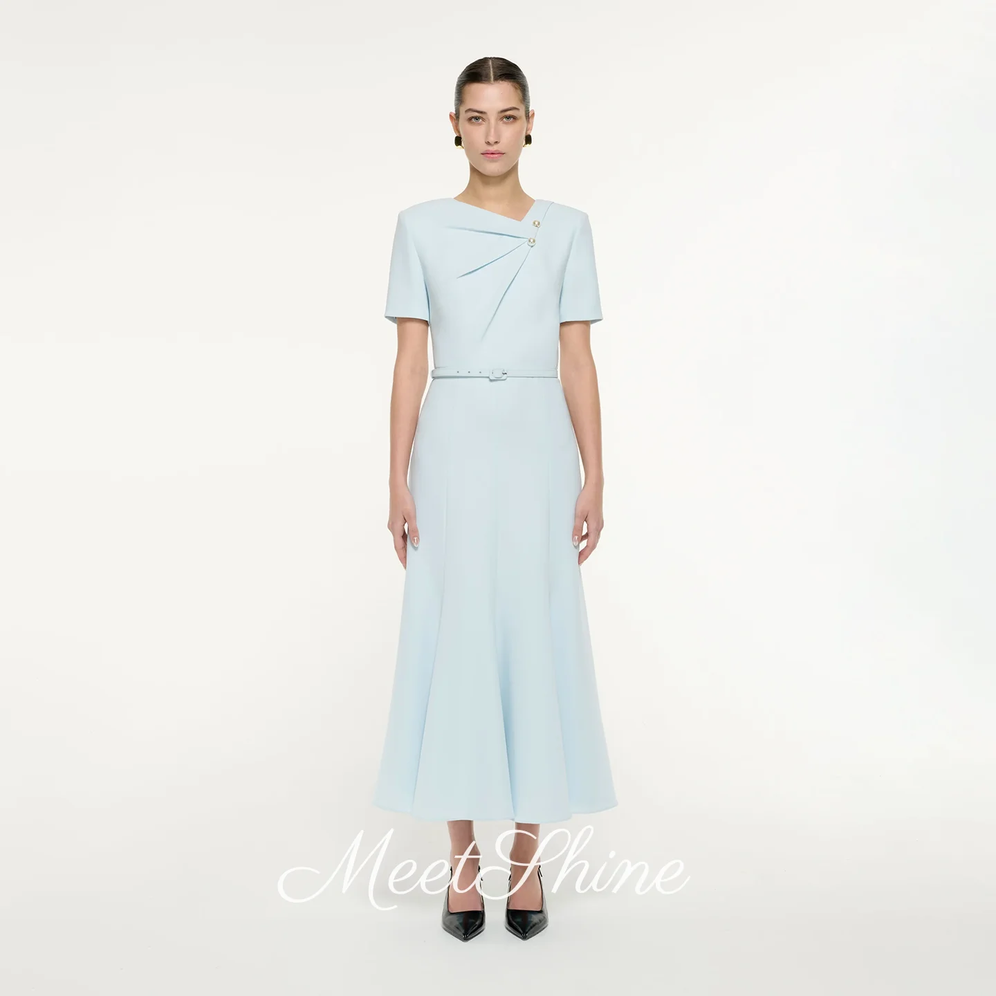 Modern Sky Blue V-Neck Short Sleeves A-Line Evening Dresses Elegant Satin with Belt Ankle Length Prom Dresses Customized
Modern Sky Blue V-Neck Short Sleeves A-Line Evening Dresses Elegant Satin with Belt Ankle Length Prom Dresses Customized