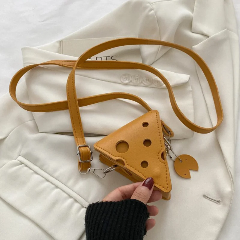 Женская сумка через плечо с милыми отверстиями и сыром, трендовая треугольная помада, мини-квадратная сумка, креативный универсальный портативный кошелек для наушников и монет
Женская сумка через плечо с милыми отверстиями и сыром, трендовая треугольная помада, мини-квадратная сумка, креативный универсальный портативный кошелек для наушников и монет