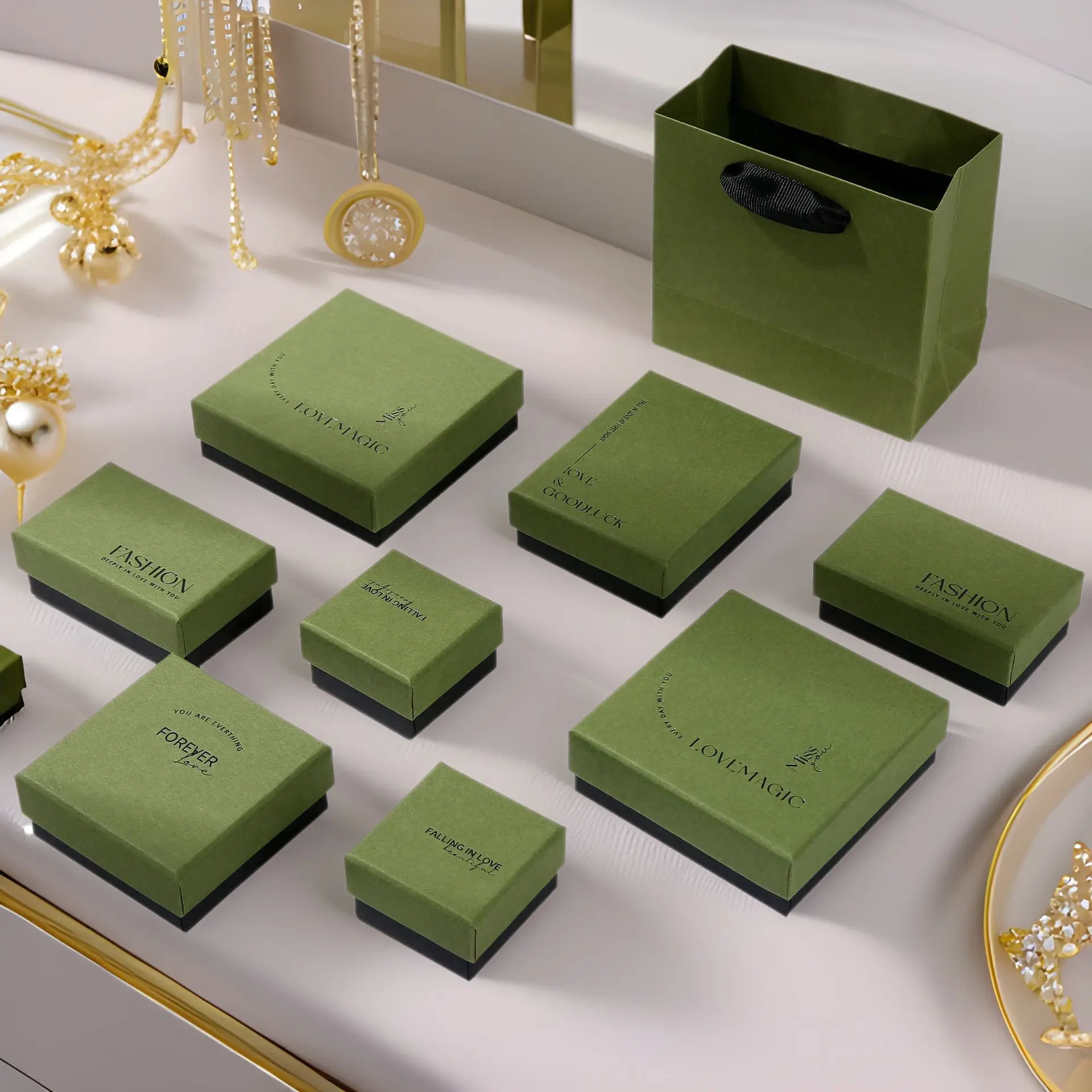 Многофункциональная шкатулка для драгоценностей из крафт-бумаги, серый, розовый, зеленый органайзер для хранения ожерелья, серег, колец, браслетов
Многофункциональная шкатулка для драгоценностей из крафт-бумаги, серый, розовый, зеленый органайзер для хранения ожерелья, серег, колец, браслетов