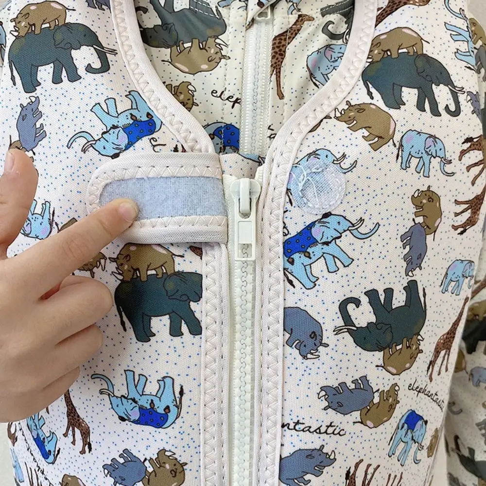 Not Falling Off Child Buoyancy Vest Anti Rollover Stable Baby Swimming Jackets Cartoon Adjustable Inflation-Free Swimming Vest
Not Falling Off Child Buoyancy Vest Anti Rollover Stable Baby Swimming Jackets Cartoon Adjustable Inflation-Free Swimming Vest