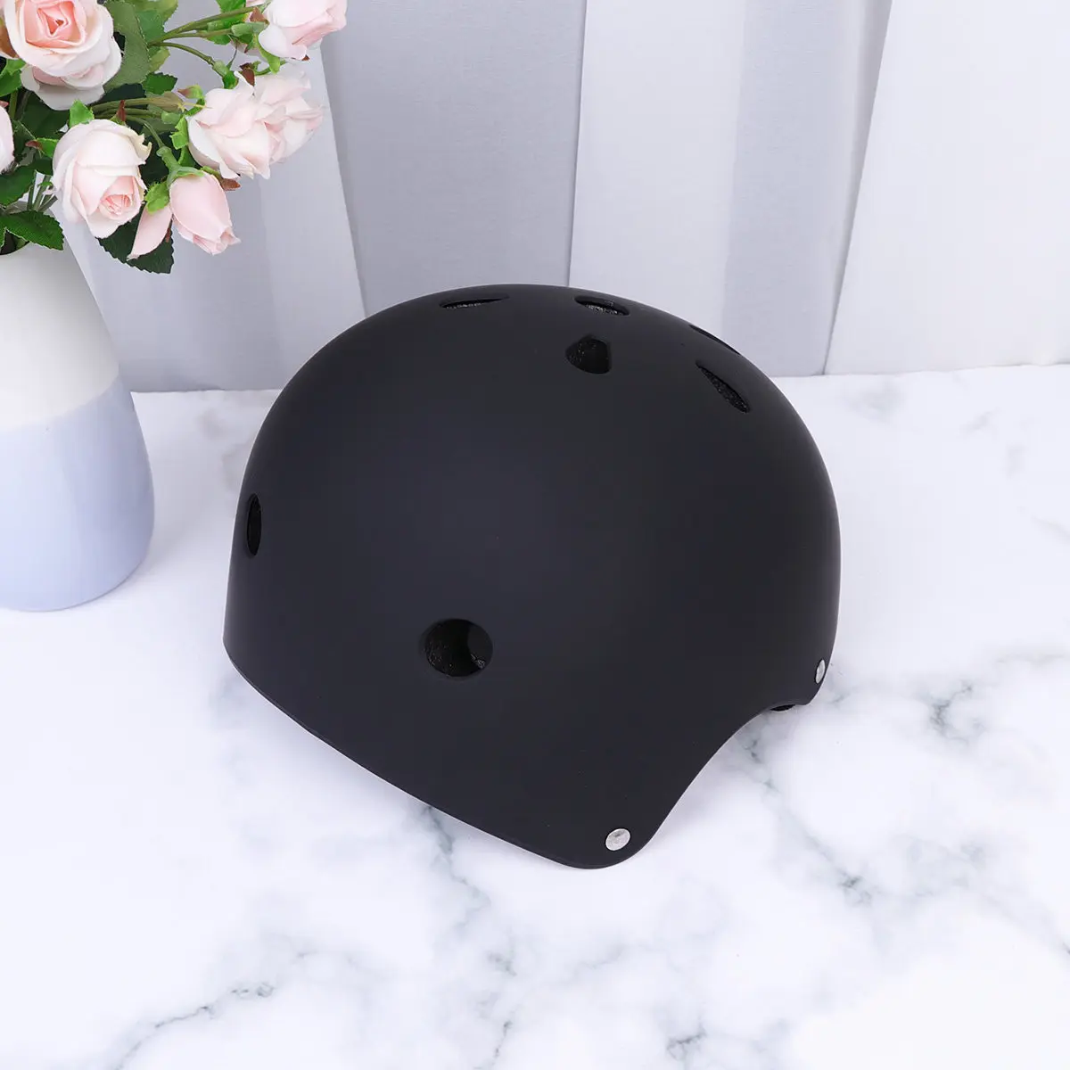 Защитный шлем для взрослых, черный, размер S (49-53 см), регулируемый, амортизирующий, для велоспорта, катания на коньках, езды на велосипеде, подарок, защита
Защитный шлем для взрослых, черный, размер S (49-53 см), регулируемый, амортизирующий, для велоспорта, катания на коньках, езды на велосипеде, подарок, защита