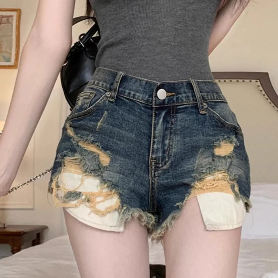 Vintage Blue Ripped Denim Shorts for Women Summer Hot Girl High-waisted Straight-leg Slim-fit Hot Pants
Vintage Blue Ripped Denim Shorts for Women Summer Hot Girl High-waisted Straight-leg Slim-fit Hot Pants