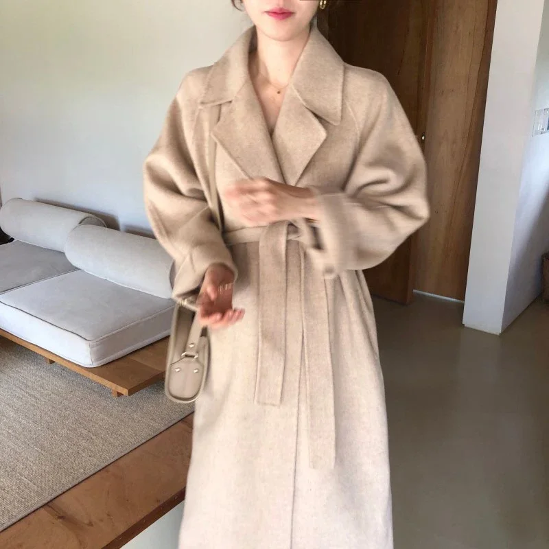 Wholesale 2021 Autumn and Winter New Style Elegant Lapel Loose Tie Waist Cardigan Long Cashmere Fashion Woolen Coat
Wholesale 2021 Autumn and Winter New Style Elegant Lapel Loose Tie Waist Cardigan Long Cashmere Fashion Woolen Coat