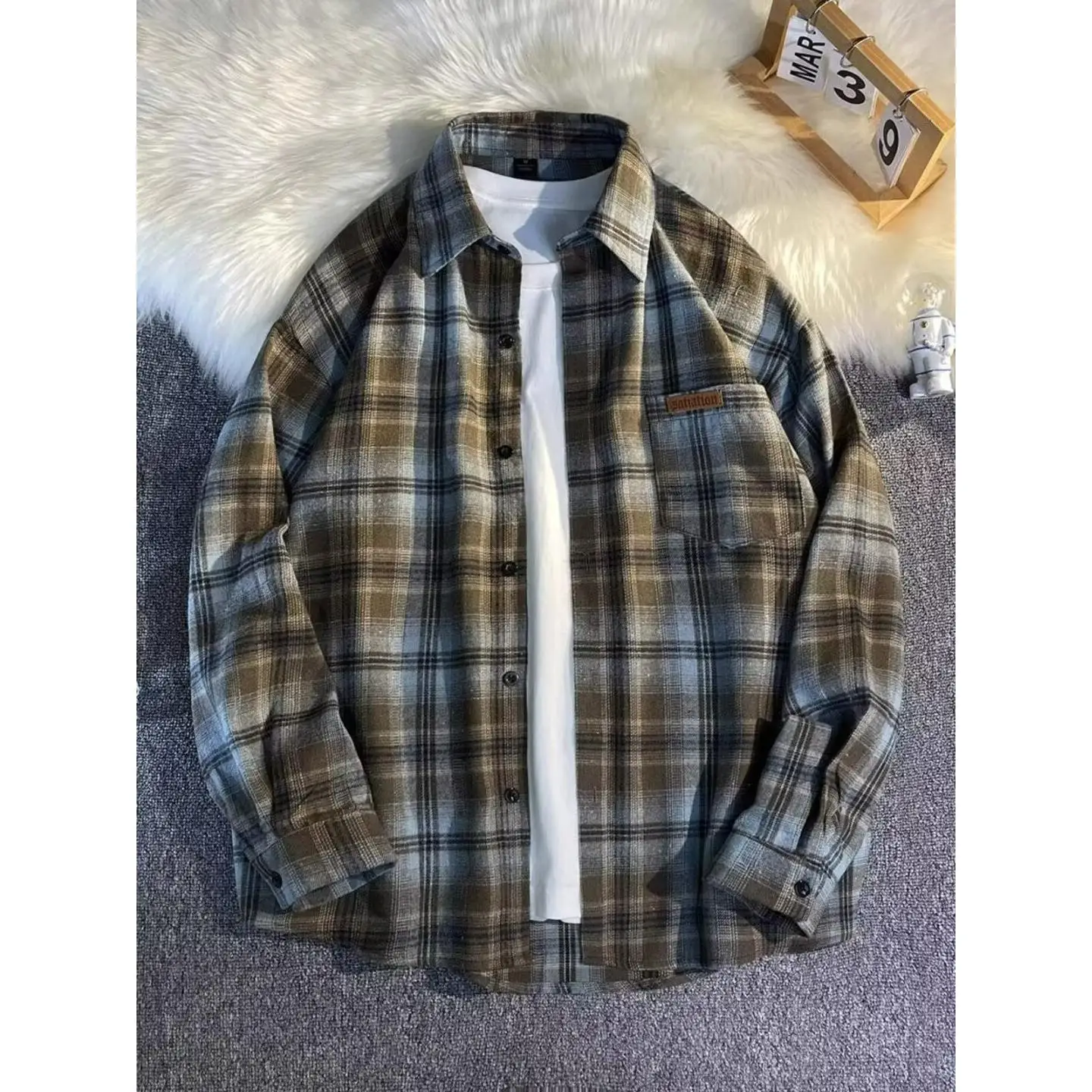 Мужская повседневная одежда в клетку в стиле ретро Long Sve Cotton irt, весенне-осенняя крутая подростковая верхняя одежда для отдыха в американском стиле
Мужская повседневная одежда в клетку в стиле ретро Long Sve Cotton irt, весенне-осенняя крутая подростковая верхняя одежда для отдыха в американском стиле