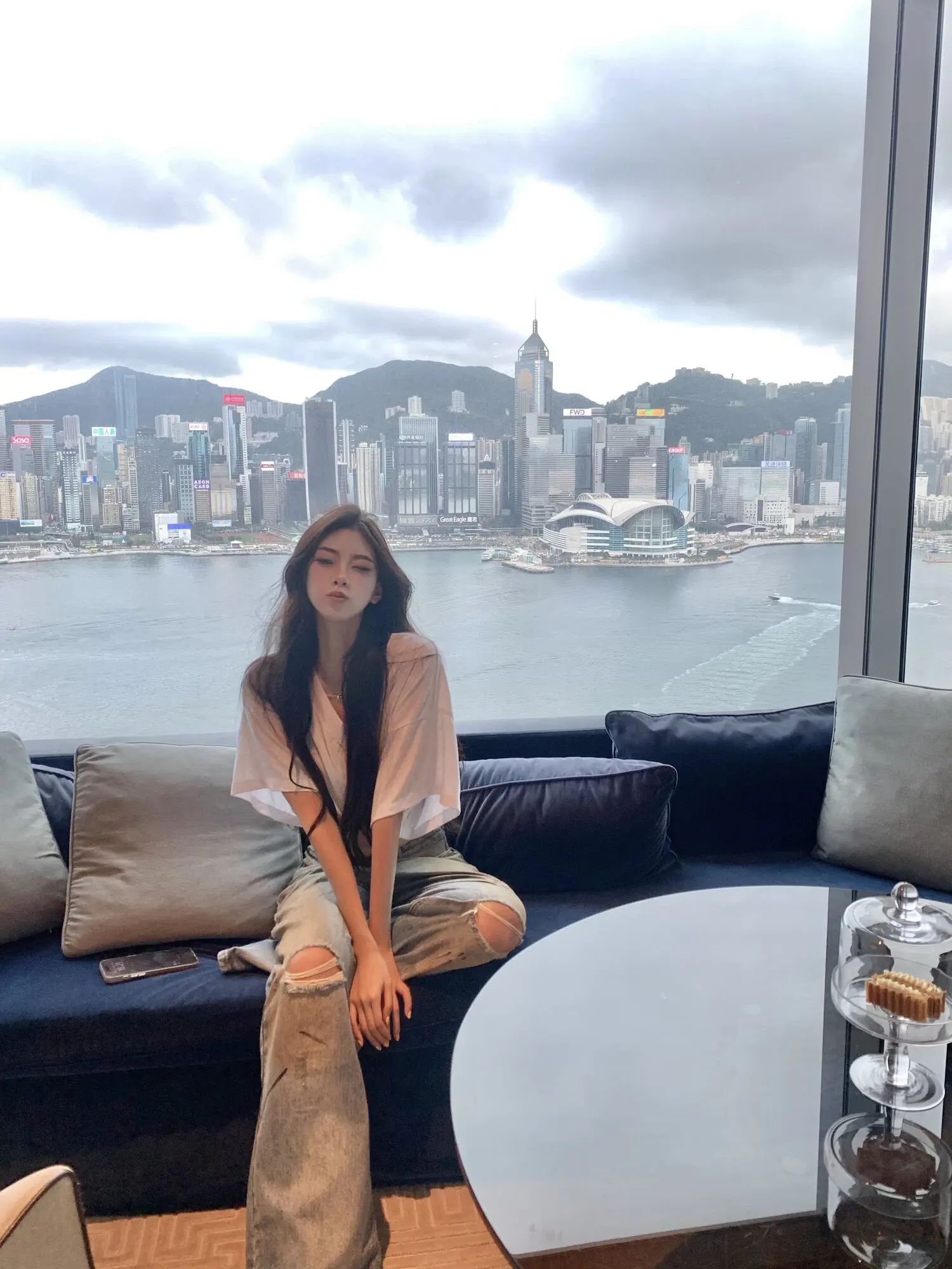 Женская футболка свободного кроя J Studio V-Ne ort Sve, белая повседневная летняя мода, утягивающий топ для молодых женщин
Женская футболка свободного кроя J Studio V-Ne ort Sve, белая повседневная летняя мода, утягивающий топ для молодых женщин