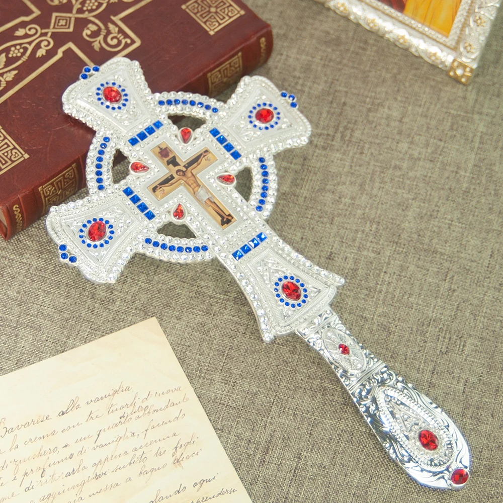 Ornate Gold Silver Handheld Cross with Enamel Icon and Crystal Accents for Orthodox Priest Liturgy Church Altar Religious Decor
Ornate Gold Silver Handheld Cross with Enamel Icon and Crystal Accents for Orthodox Priest Liturgy Church Altar Religious Decor