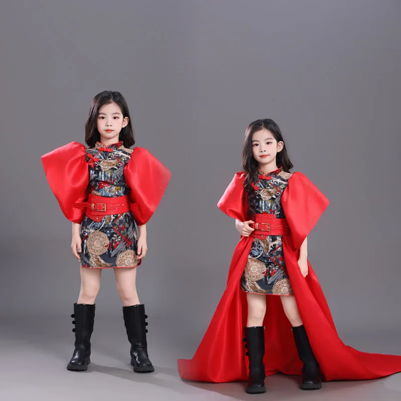 Guochao Girls Cheongsam Red Performance Clothes Chinese Children's Model Catwalk Robe 2025 New National Style Trendy Clothes
Guochao Girls Cheongsam Red Performance Clothes Chinese Children's Model Catwalk Robe 2025 New National Style Trendy Clothes