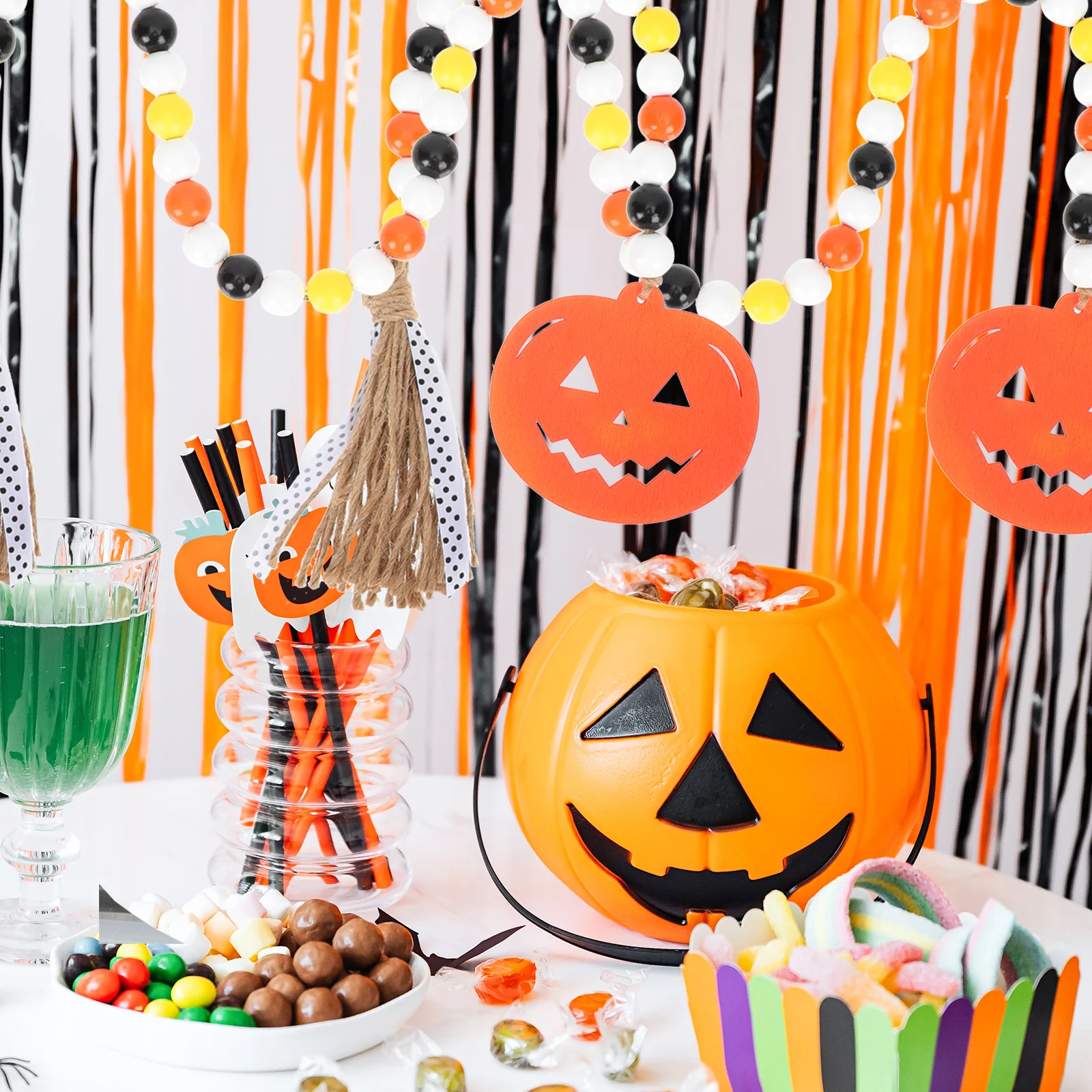 Pumpkin Ornaments Halloween Decorations Decorate Hemp Rope Tassel Garland with Wood Beads
Pumpkin Ornaments Halloween Decorations Decorate Hemp Rope Tassel Garland with Wood Beads