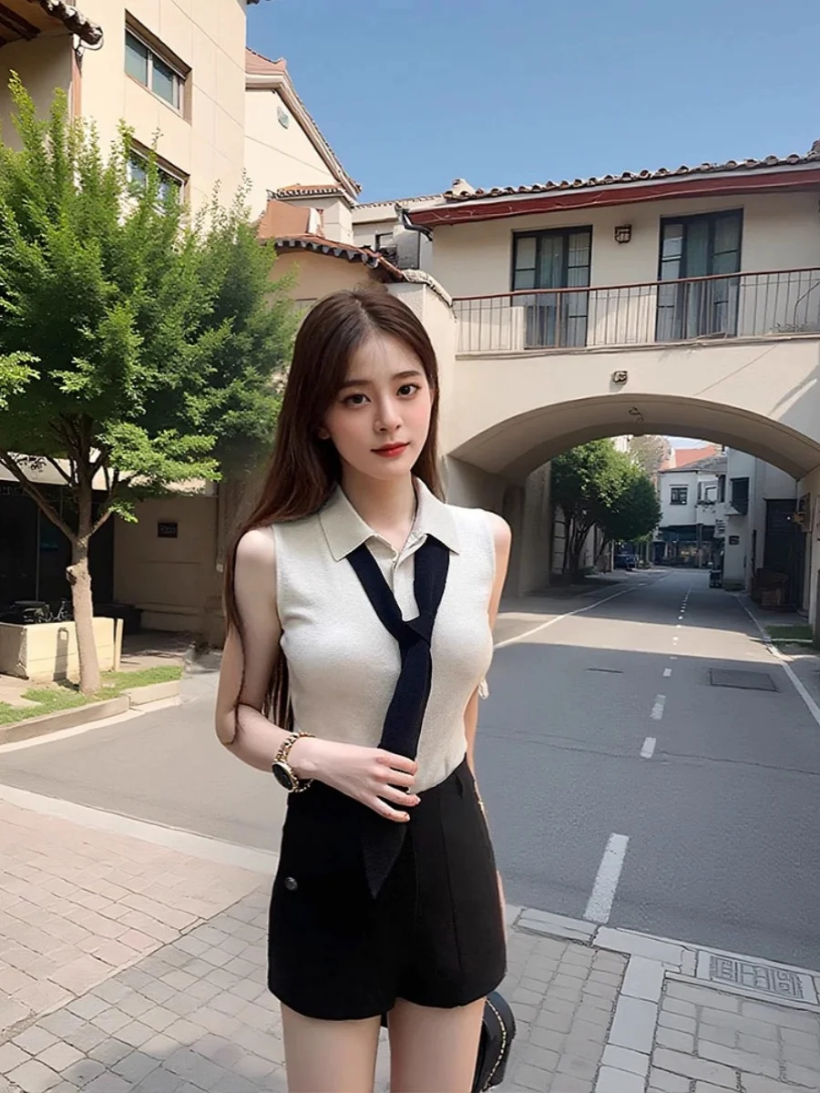 Intelligent Cold Fashion Women's Wool Knitted Vest Sleeveless Pure Color Autumn Fashion Personality Knot Sweater Top
Intelligent Cold Fashion Women's Wool Knitted Vest Sleeveless Pure Color Autumn Fashion Personality Knot Sweater Top