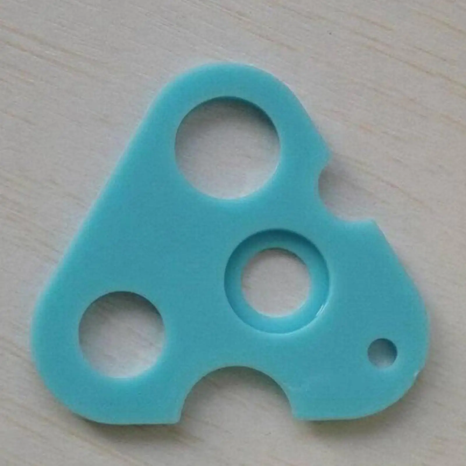 Essential oil roll bottle opener, universal plastic oils key
Essential oil roll bottle opener, universal plastic oils key