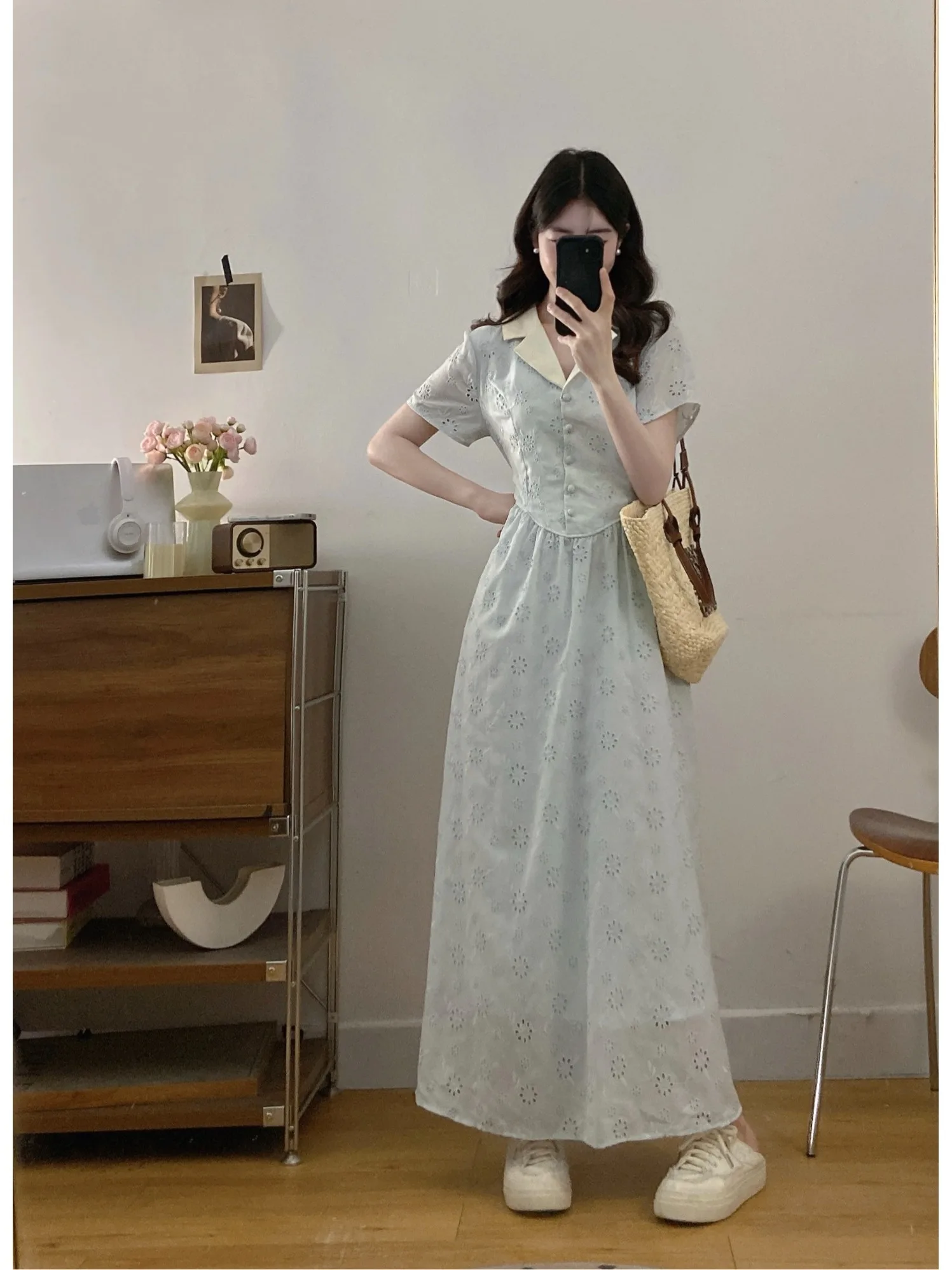 plus Size Women's Gentle Style Short Sleeve Embroidered Dress Waist-Cinching Slimming Design Knee-Length Maxi Skirt
plus Size Women's Gentle Style Short Sleeve Embroidered Dress Waist-Cinching Slimming Design Knee-Length Maxi Skirt