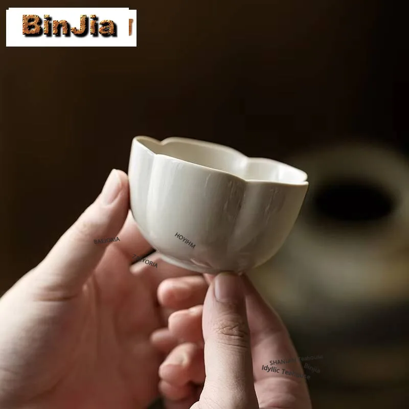 125ML Grass Ash Petals Teacup Ancient Tea Bowl Teacup Personal Cup Chazhan Puer Household Drinkware Home Decorations Supplies
125ML Grass Ash Petals Teacup Ancient Tea Bowl Teacup Personal Cup Chazhan Puer Household Drinkware Home Decorations Supplies