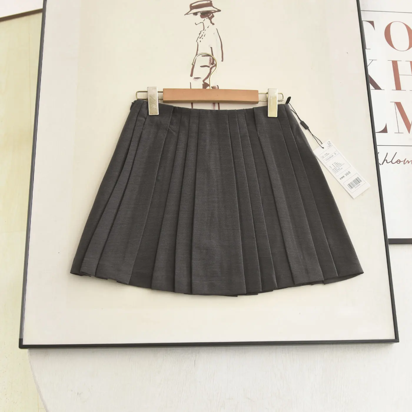 Grey High Waist A-Line Skirt Spring Summer 2026 Elegant Versatile Pleated Skirt Ladies High Waist Design Zipper Style
Grey High Waist A-Line Skirt Spring Summer 2026 Elegant Versatile Pleated Skirt Ladies High Waist Design Zipper Style