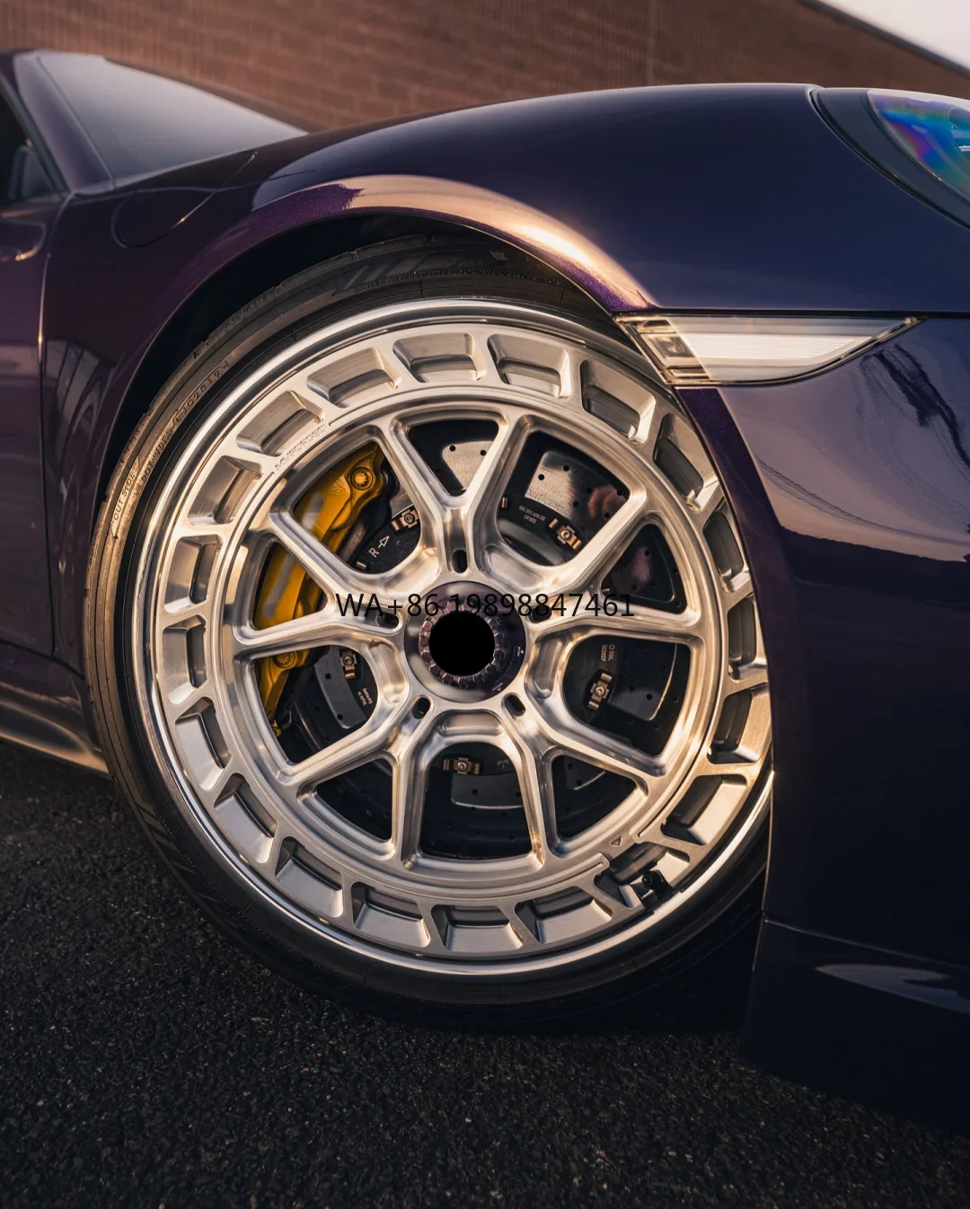 monoblock brushing silver 1-piece custom forged wheel rim 18 19 20 21 22 inches for Land Rover AMG
monoblock brushing silver 1-piece custom forged wheel rim 18 19 20 21 22 inches for Land Rover AMG