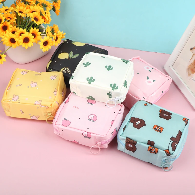 Cartoon Sanitary Napkin Towels Bag Girl Travel Mini Makeup Bags Korean Style Small Money Card Lipstick Earphone Storage Bag
Cartoon Sanitary Napkin Towels Bag Girl Travel Mini Makeup Bags Korean Style Small Money Card Lipstick Earphone Storage Bag