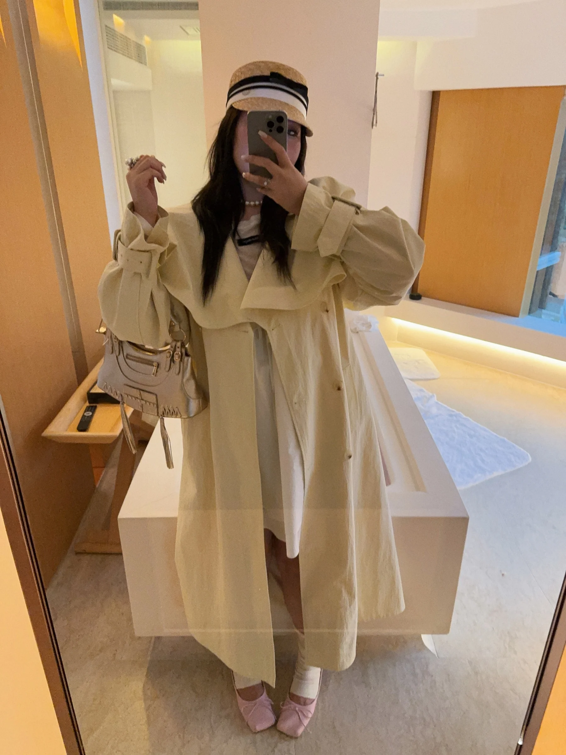 Boolibyoo Street Sle с длинной талией, корейская модная ветровка Jaet, модное пальто больших размеров для молодежи
Boolibyoo Street Sle с длинной талией, корейская модная ветровка Jaet, модное пальто больших размеров для молодежи