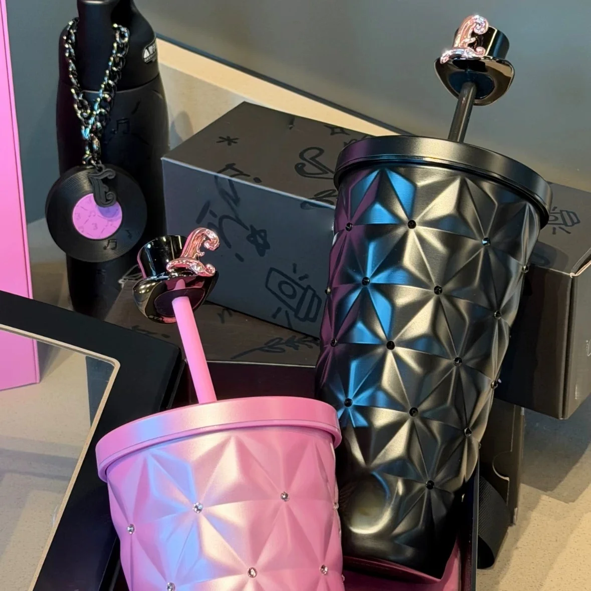 Bk Stainless Steel Insulated Straw Tumbler Jay Overture Series Pink Black Rhombus Diamond Grid Magic Hat Gift Box
Bk Stainless Steel Insulated Straw Tumbler Jay Overture Series Pink Black Rhombus Diamond Grid Magic Hat Gift Box