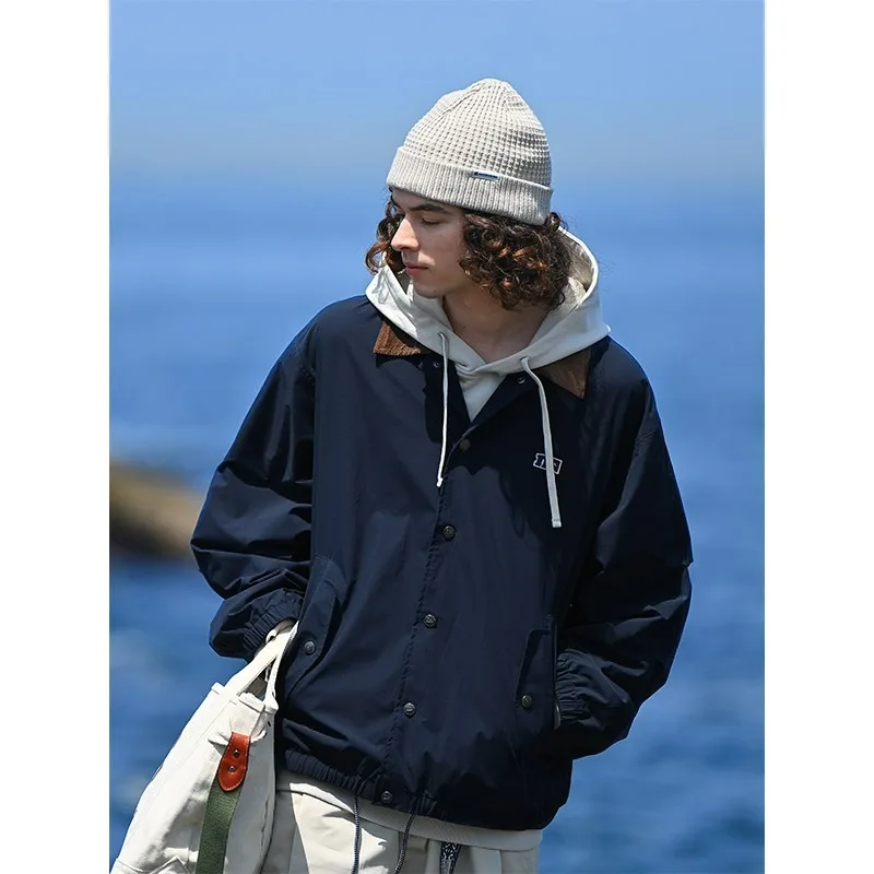 Мужская повседневная рабочая одежда в американском стиле ретро с воротником-стойкой, бейсбольная свободная верхняя одежда для отдыха, полиэстер, молодежная молния
Мужская повседневная рабочая одежда в американском стиле ретро с воротником-стойкой, бейсбольная свободная верхняя одежда для отдыха, полиэстер, молодежная молния