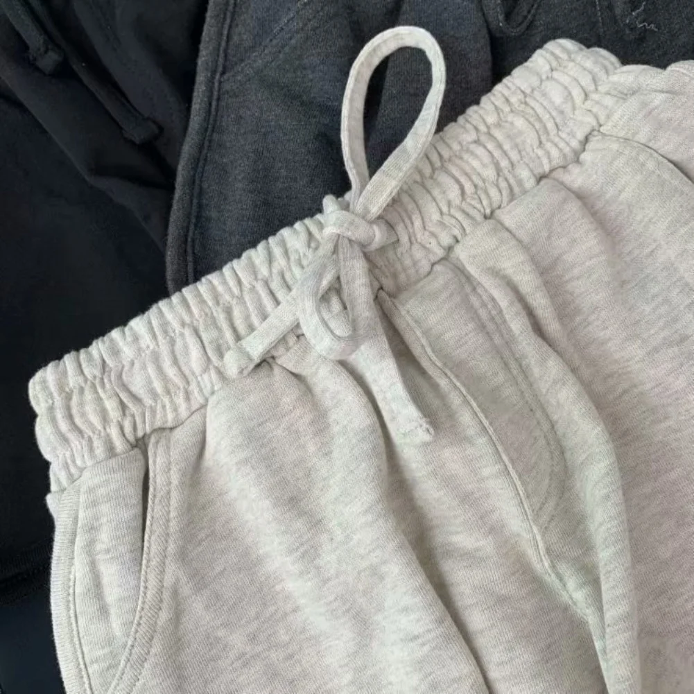 High Waist Shorts Casual Loose Shorts Casual Outings Basic Style Design Slight Stretch Fabric For Female Activewear
High Waist Shorts Casual Loose Shorts Casual Outings Basic Style Design Slight Stretch Fabric For Female Activewear