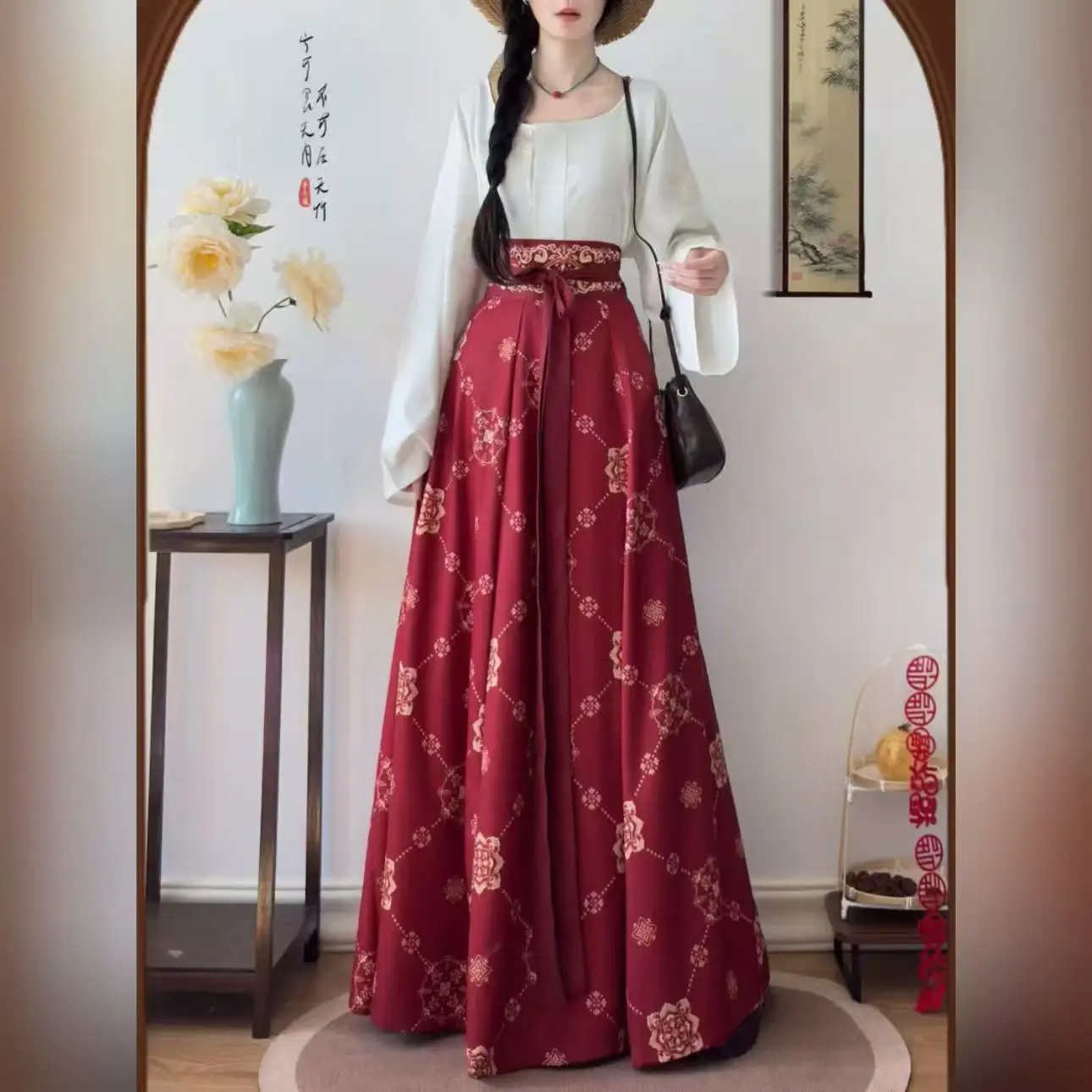 New Original Tang Hanfu for Women, Printed Round Neck Top & High Waist Eight-Panel Skirt, Chinese Style Daily Outfit
New Original Tang Hanfu for Women, Printed Round Neck Top & High Waist Eight-Panel Skirt, Chinese Style Daily Outfit