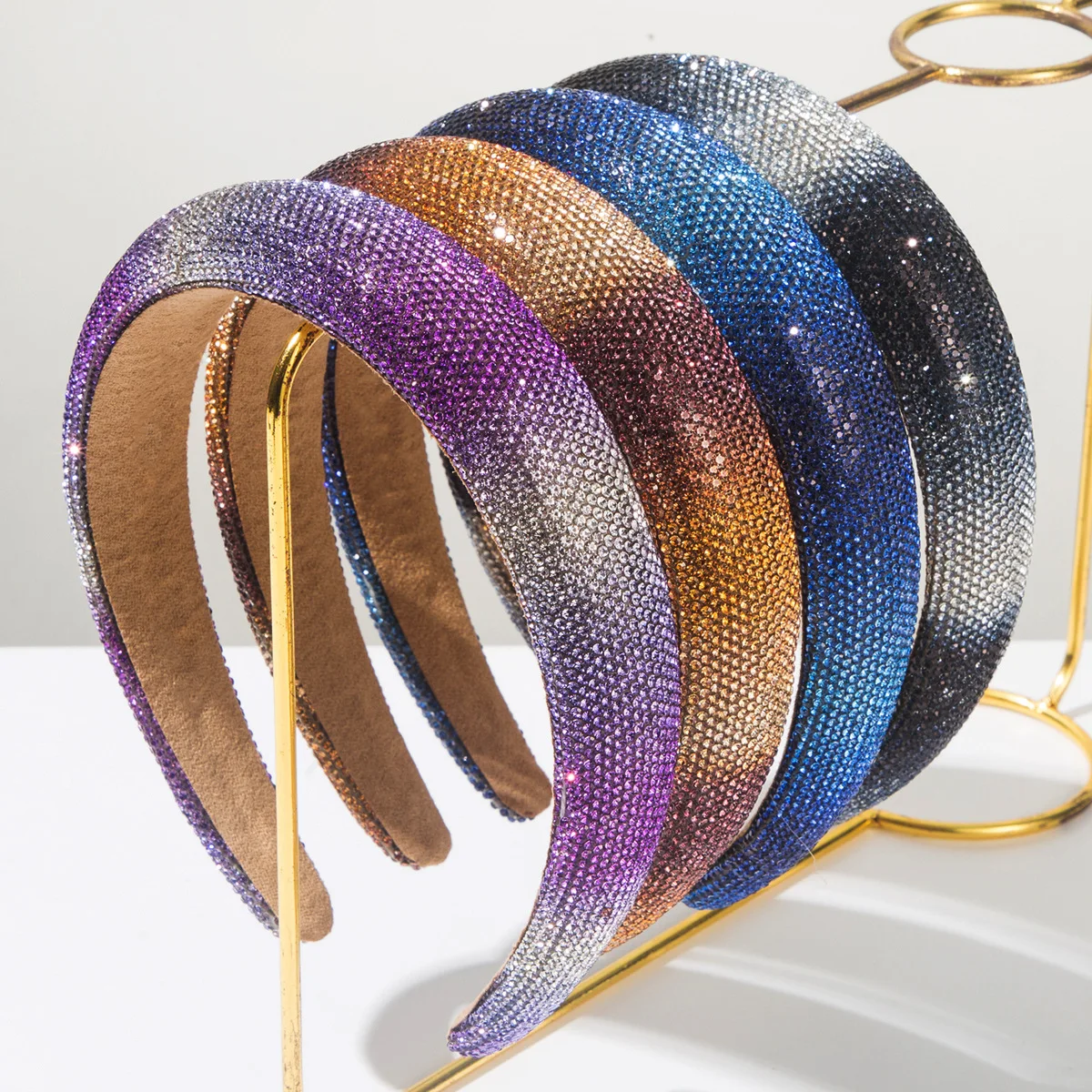 Korean Sponge Full Diamond Shiny Color Matching Rhinestone Temperament Advanced Sense Headband Hair Accessories
Korean Sponge Full Diamond Shiny Color Matching Rhinestone Temperament Advanced Sense Headband Hair Accessories
