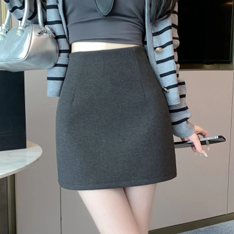 Sexy Mini Skirt Women Korean Fashion Casual All Match Slim High Waist A Line Preppy Style Wool Skirt Female Winter Warm Skirts
Sexy Mini Skirt Women Korean Fashion Casual All Match Slim High Waist A Line Preppy Style Wool Skirt Female Winter Warm Skirts