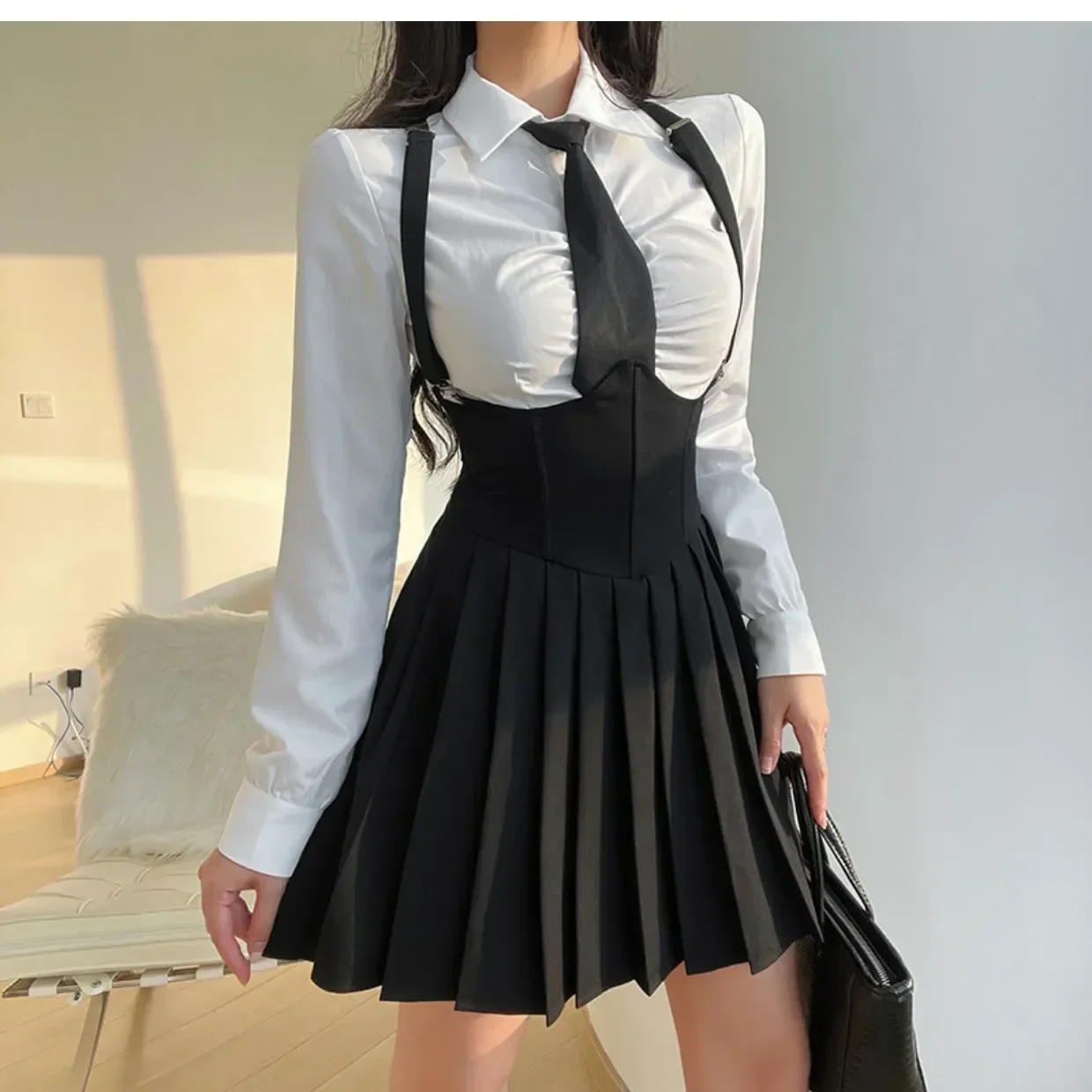 Women Size 4XL Sexy JK Uniform Suit Slim American Sugar Spicy Girls College Style Uniform Set Shirt White + Strap Pleated Skirt
Women Size 4XL Sexy JK Uniform Suit Slim American Sugar Spicy Girls College Style Uniform Set Shirt White + Strap Pleated Skirt