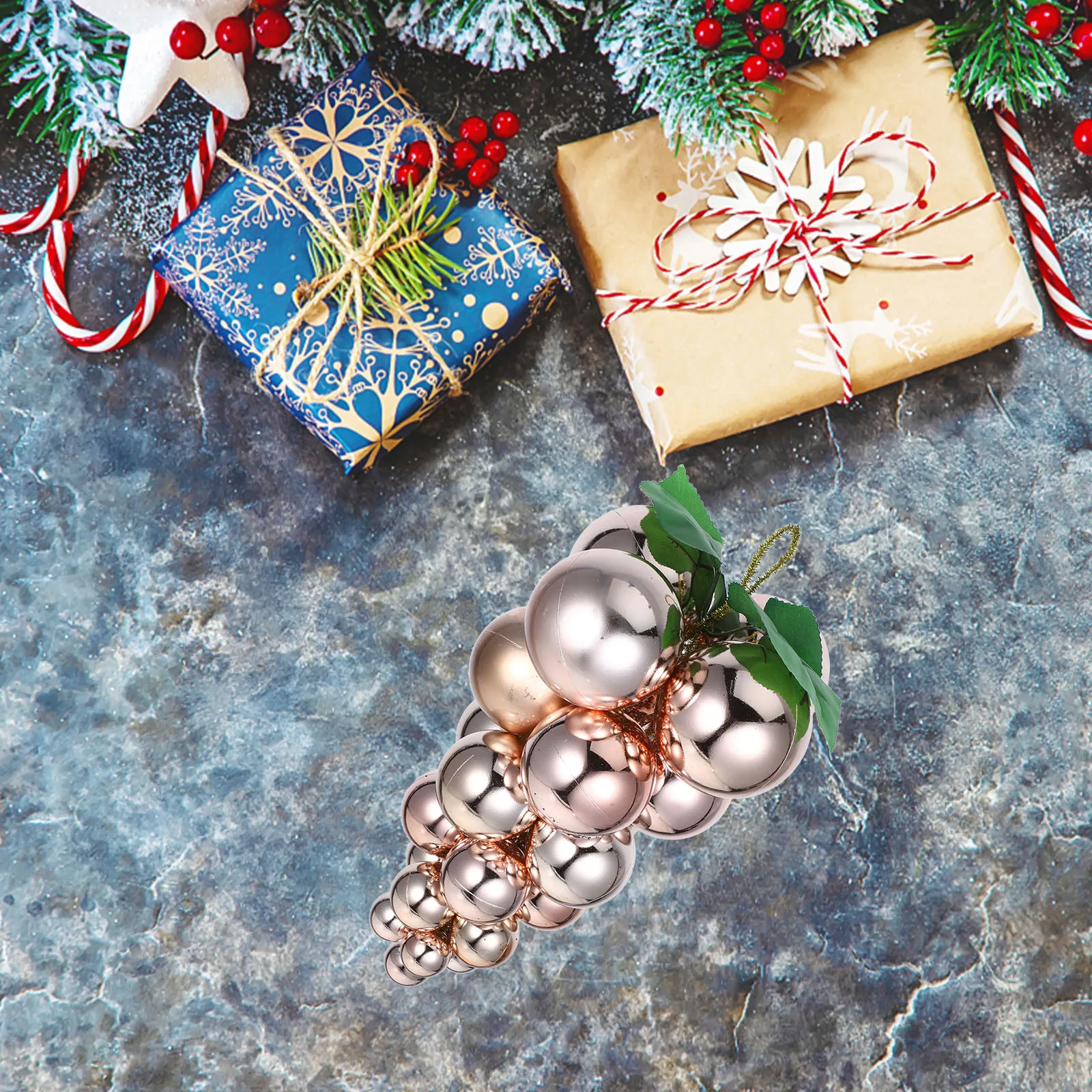 Simulation Grape String Ball Ornament Christmas Tree Pendant Green Plastic Hanging Decor Holiday Seasonal Decoration
Simulation Grape String Ball Ornament Christmas Tree Pendant Green Plastic Hanging Decor Holiday Seasonal Decoration