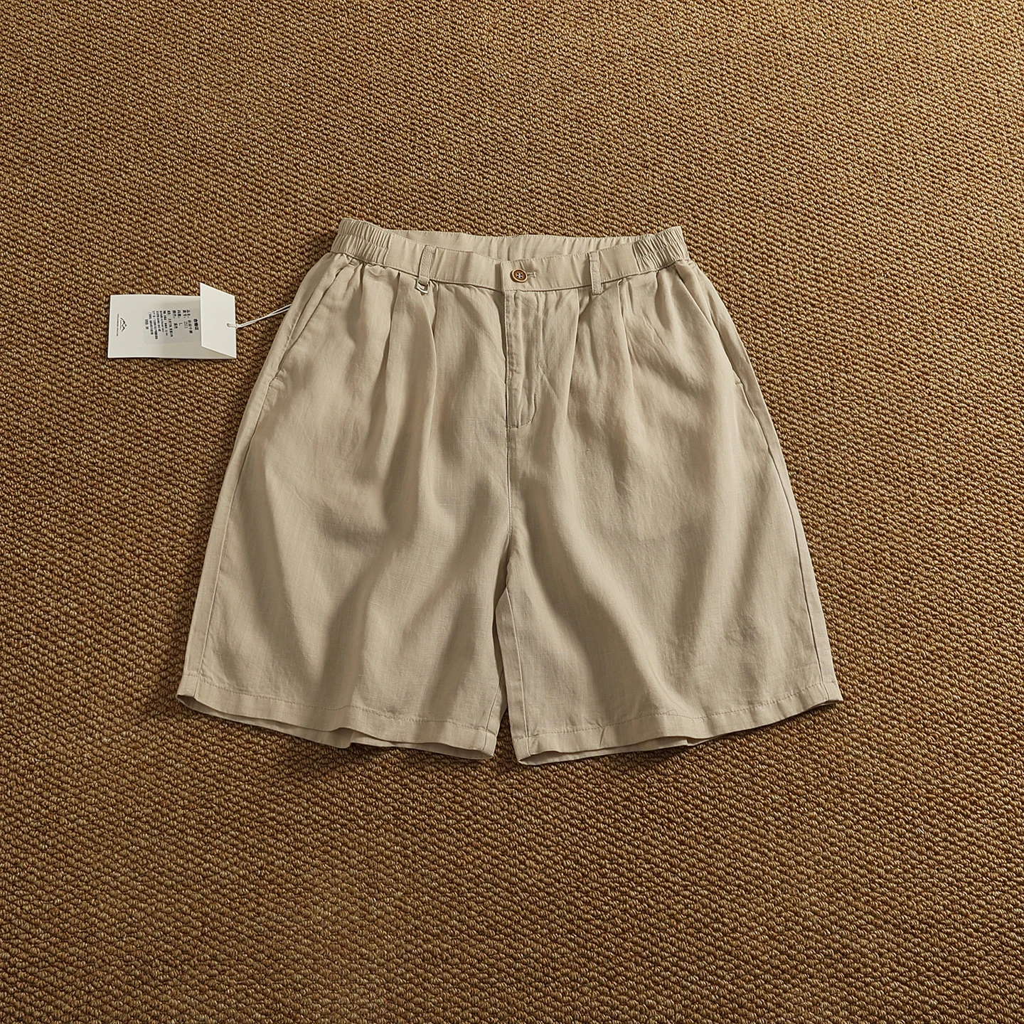 Льняная лиоцелловая смесь, летние крутые свободные рта, мужские новые летние свободные драпированные впитывающие пот дышащие брюки пять четвертей
Льняная лиоцелловая смесь, летние крутые свободные рта, мужские новые летние свободные драпированные впитывающие пот дышащие брюки пять четвертей