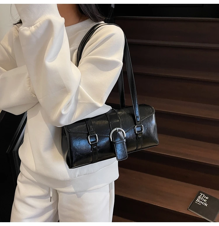 Designer Crossbody Clutch Bag For Women - Elegant Parisian Leather Tote With Minimalist Charm, Trendy Casual Commuter Purse
Designer Crossbody Clutch Bag For Women - Elegant Parisian Leather Tote With Minimalist Charm, Trendy Casual Commuter Purse