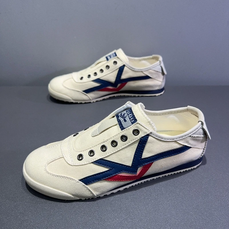 Men Canvas Shoes Summer Breathable Slip On Lazy Sneakers Classic Alpargatas Flat Casual Shoes No Laces
Men Canvas Shoes Summer Breathable Slip On Lazy Sneakers Classic Alpargatas Flat Casual Shoes No Laces