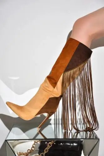 Autumn Women Fashion Brown Khaki Suede Patchwork Tassel Fringe Pointed Toe Thin Heels Slim Slip On Knee High Long Boots Shoes
Autumn Women Fashion Brown Khaki Suede Patchwork Tassel Fringe Pointed Toe Thin Heels Slim Slip On Knee High Long Boots Shoes
