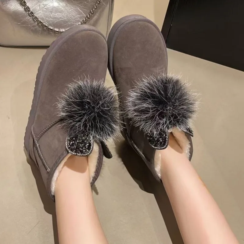 New Women's Cute Warm Ankle Boots, Women's Outdoor Thick Bottom Snow Boots, Fur Bow Cotton Shoes, Plush Boots 2025
New Women's Cute Warm Ankle Boots, Women's Outdoor Thick Bottom Snow Boots, Fur Bow Cotton Shoes, Plush Boots 2025